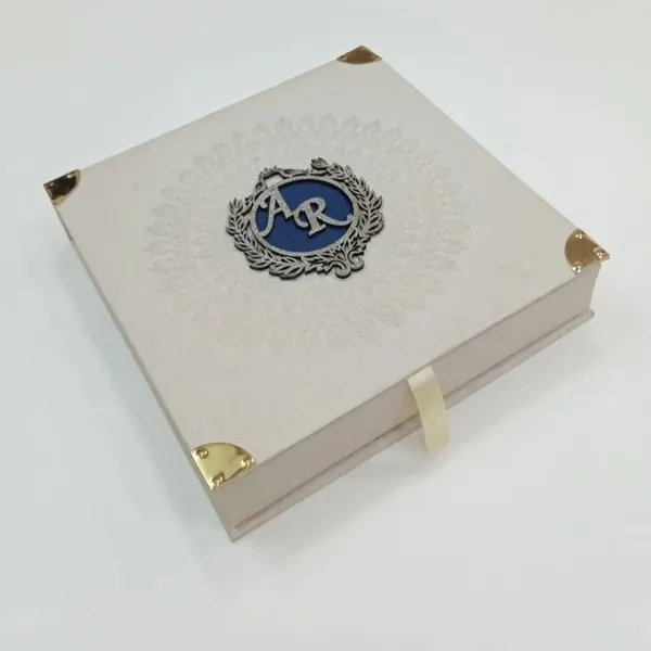 custom-invitation-boxes Custom Invitation Boxes